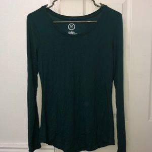 Long sleeve tee